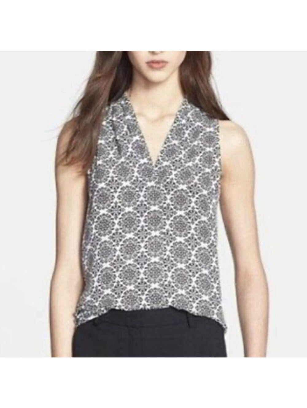 THEORY Women’s Silk Sleeveless Medallion Print Blouse In White|Black-Size P